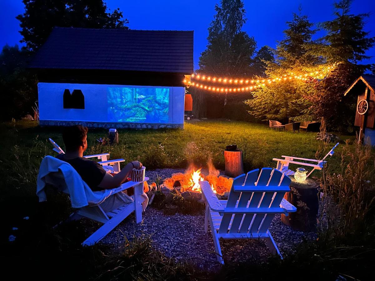 Villa Cuib Din Fagaras Avrig Exterior foto